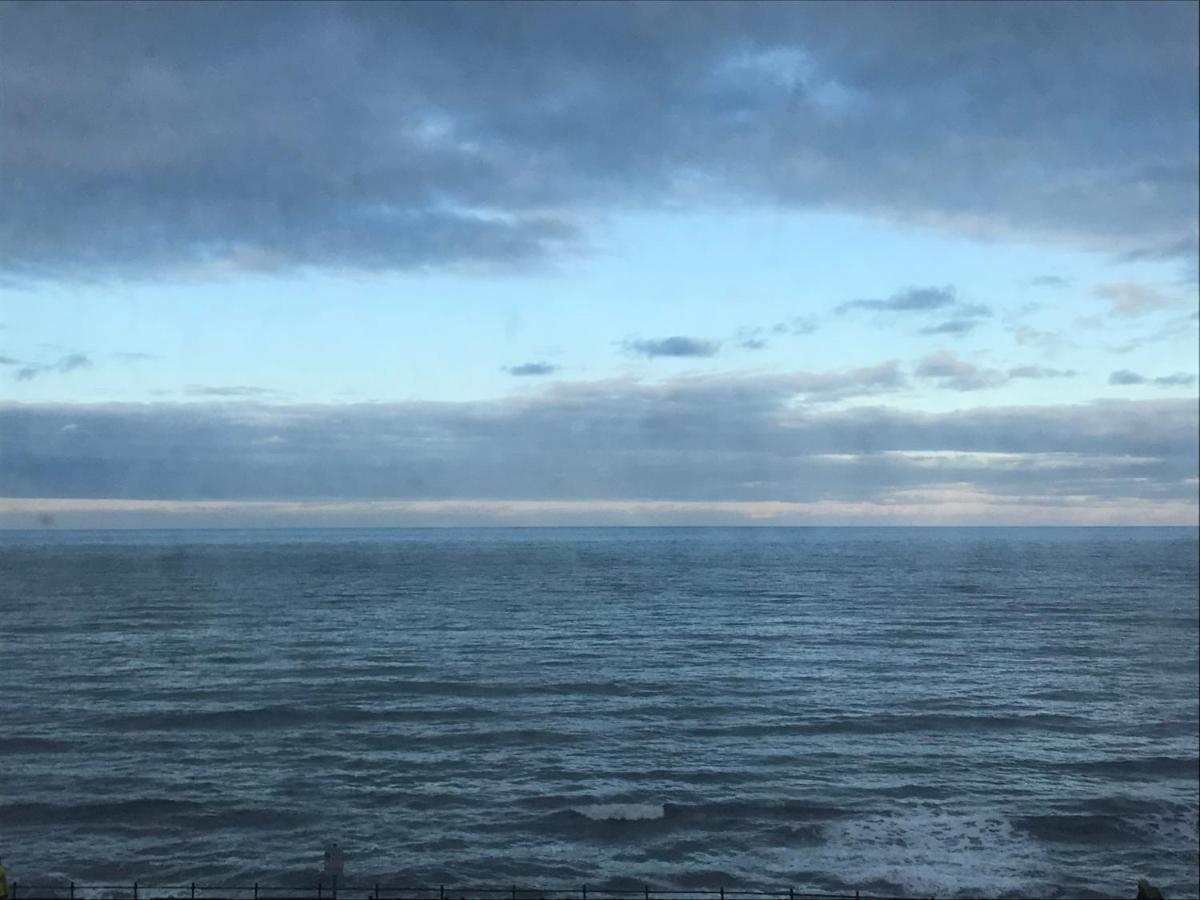 Seaview North Bay Holiday Home Apartment Scarborough Eksteriør billede